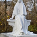 Памятник преподобномученице Елизавете Феодоровне