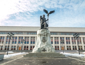 Памятник князю Московскому Ивану III