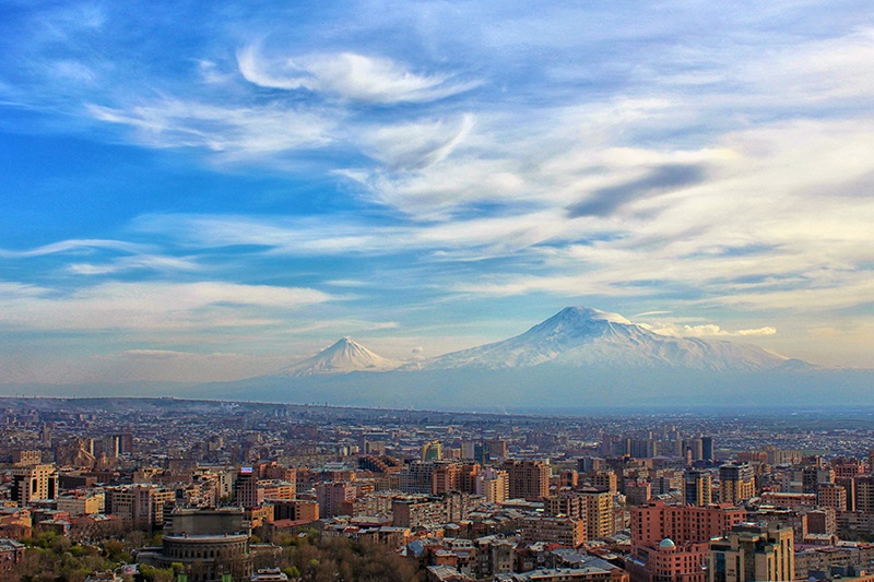 Регулярное авиасообщение между Калугой и Ереваном продолжается: билеты доступны до весны 2022