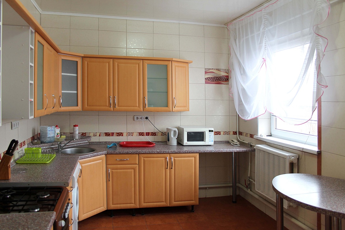 Кухня в коттедже.