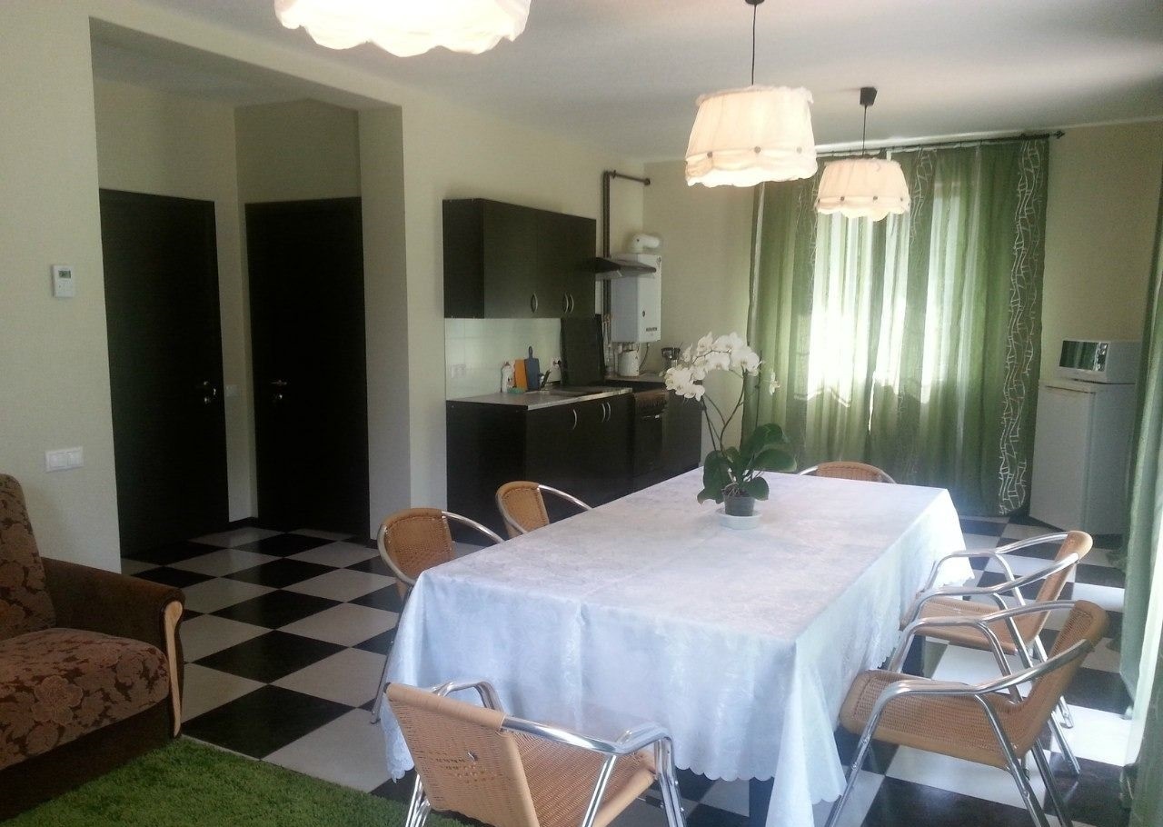 Кухня дома 2