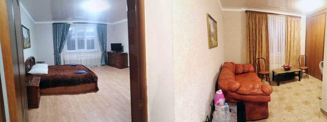 Двухкомнатный номер с собственным санузлом