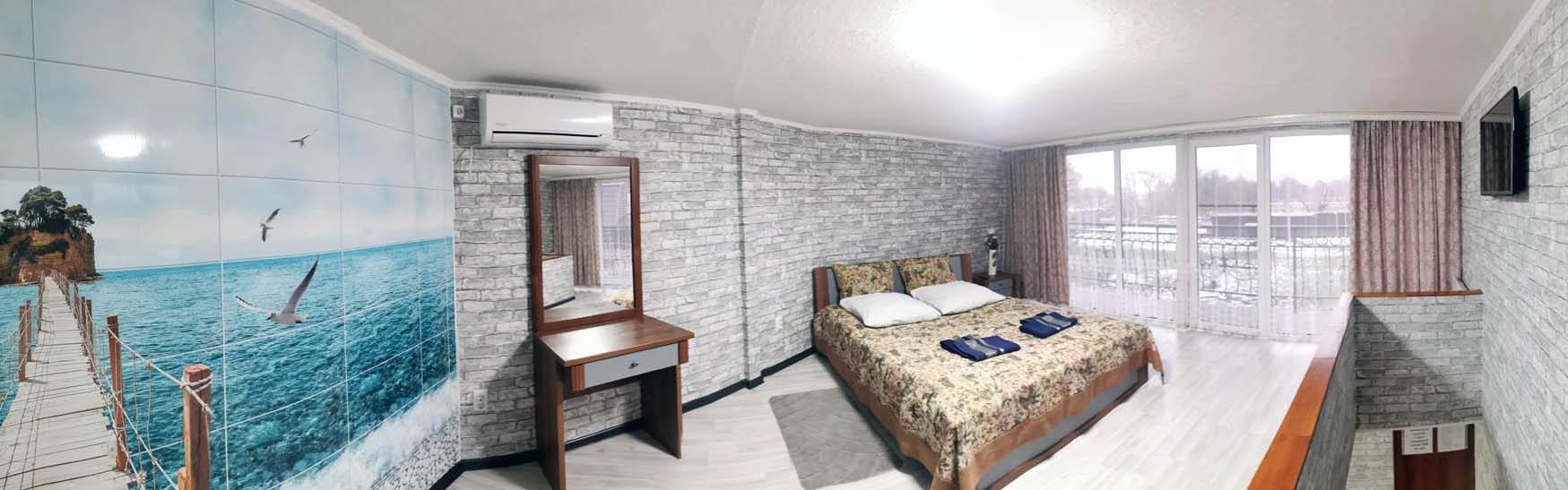 Комната в отдельном гостевом доме