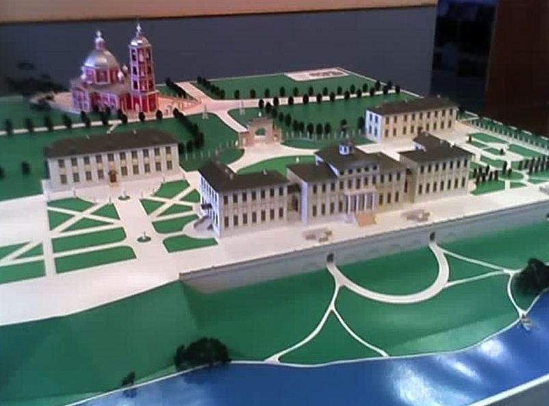 Макет усадьбы, выполненный А.С. Днепровским. Мемориальный музей Е.Р. Дашковой в Кремёнках.