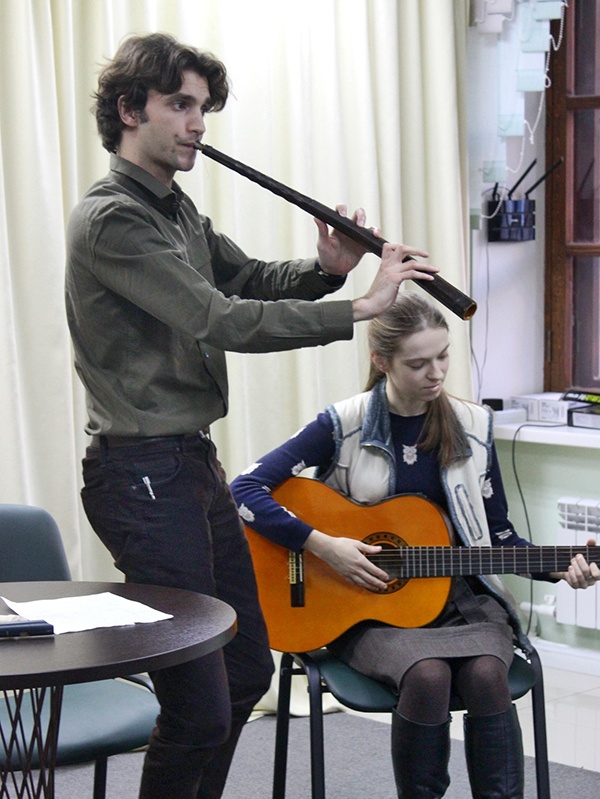 Музыкальный мастер-класс в центре "Достояние".