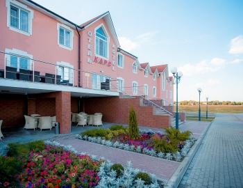 Гостинично-ресторанный комплекс «Карс»