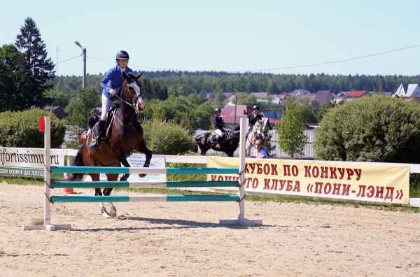 Конно-спортивный клуб «Пони-Лэнд»