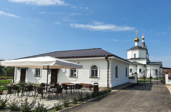 Чайная «Птичка» в селе Губино