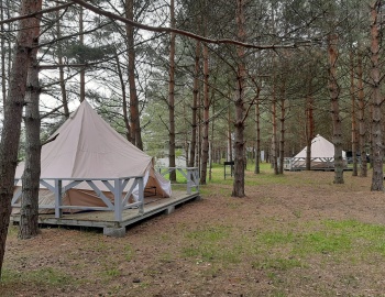Кемпинг повышенной комфортности «Ильинское» («Белые бугры»)