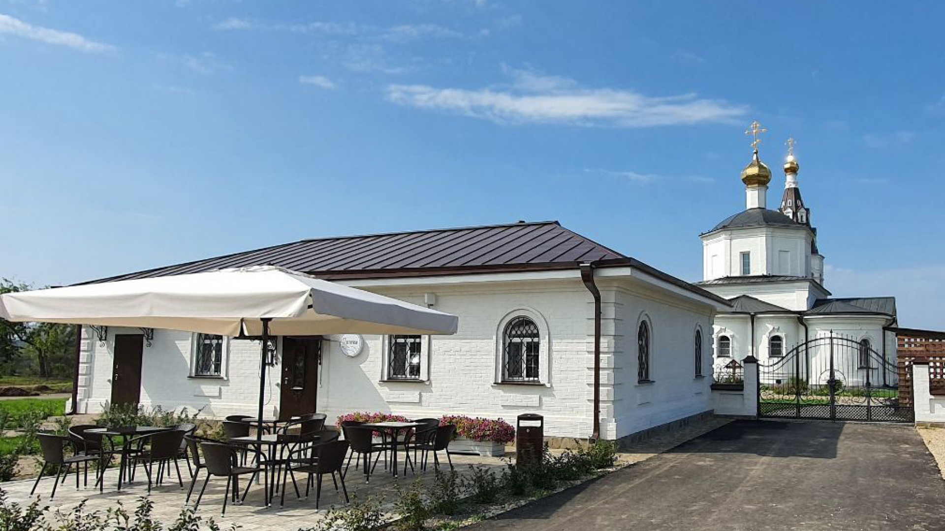 Чайная «Птичка» в селе Губино