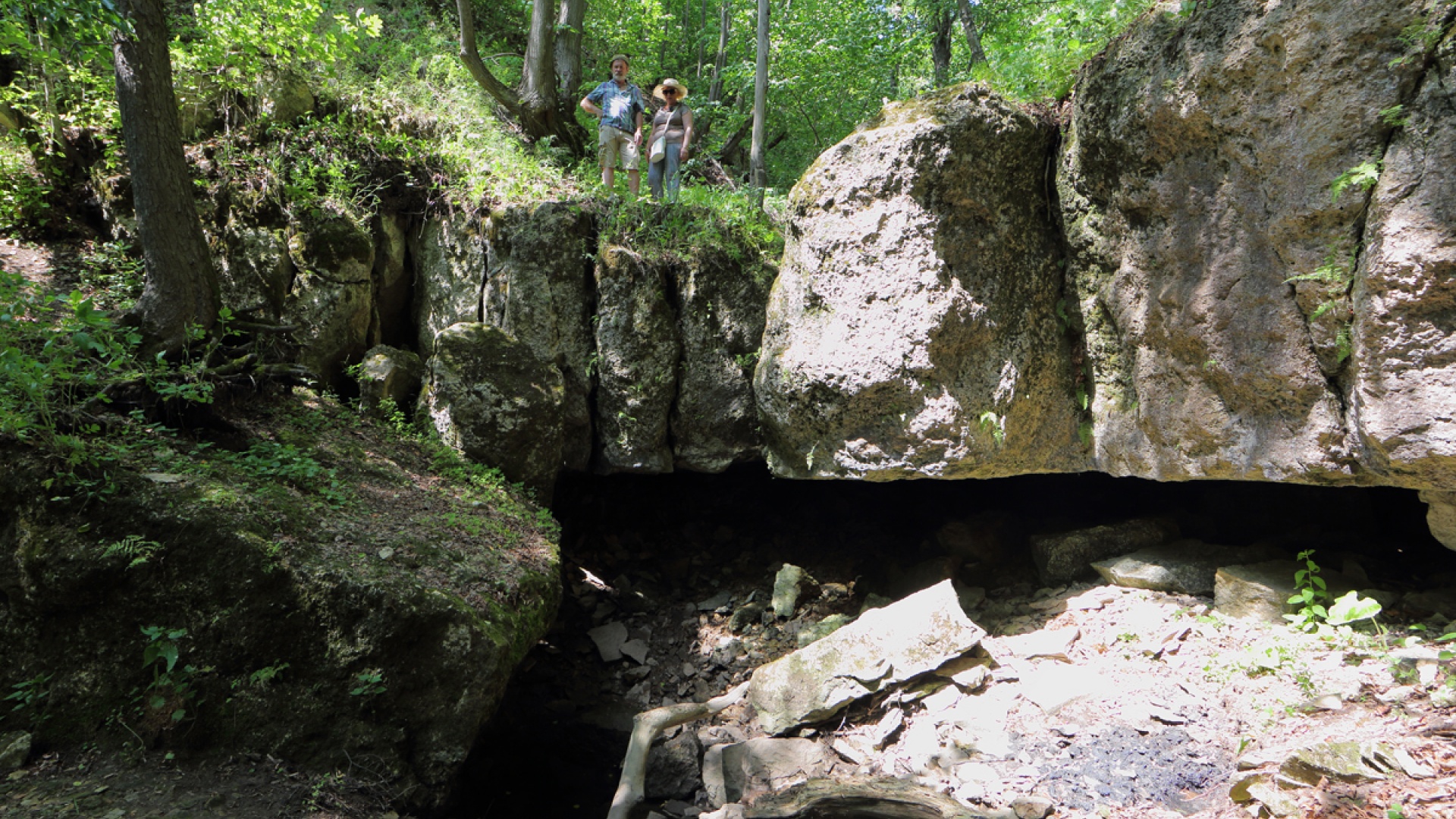 Кольцовские пещеры